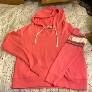 PINK Victoria Secret Pullover size L